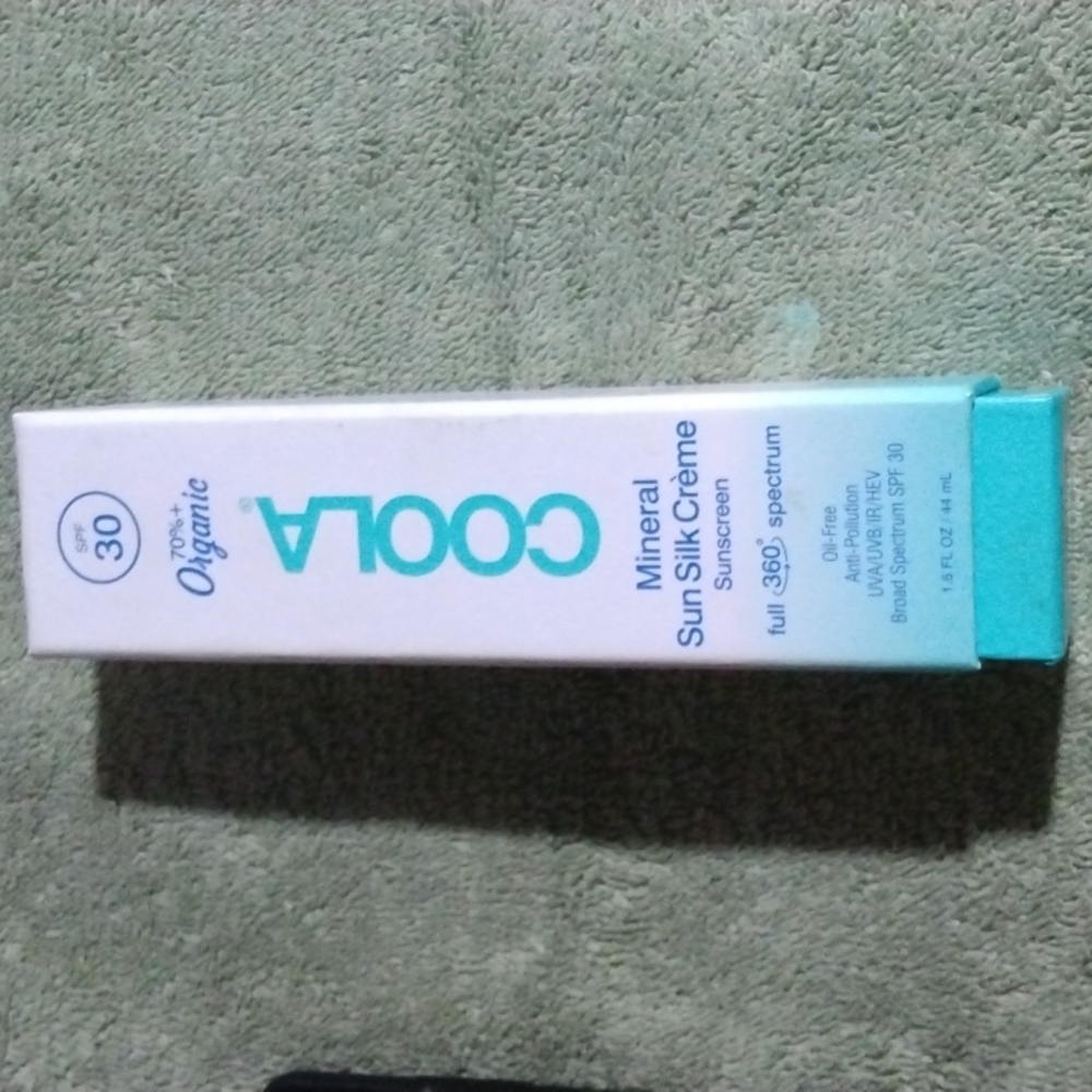 COOLA Full Spectrum 360° Mineral Sun Silk Crème SPF 30
